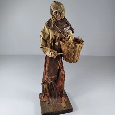 Escultura de papel maché estilo folcló mexicano vintage, cesta de transporte de mujer Foto 1 de 4