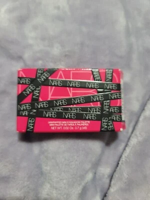 NARS ~ Limited Edition ~ Orgasm Mini Eyeshadow Palette ~ BNIB - Image 1 of 4