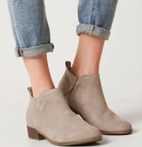 Actualización Nuevo Botín TOMS Deia Desert Taupe Gamuza Talla 8.5 Boho - Imagen 1 de 10