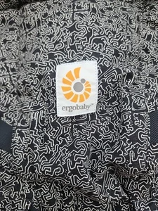 Ergobaby adapt Carrier Keith Haring Print - Picture 1 of 13