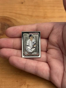 2024 Topps Series #1 AARON JUDGE Super Box Exclusive Collectors Pin - Picture 1 of 3