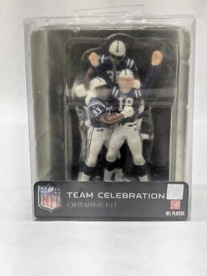 Forever Collectibles Indianapolis Colts Equipo Celebración Adorno de Navidad. Foto 1 de 4