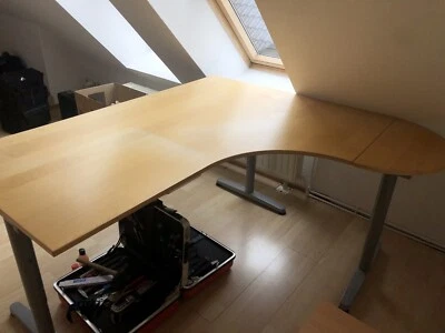 Holzschreibtisch Eck - Bild 1 von 3