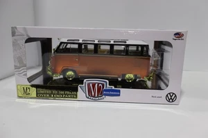 M2 Machines 1959 Volkswagen VW Micro Bus Deluxe USA Model Chase /300 Diecast S06 - Picture 1 of 2