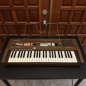 Casio Casiotone 401 Vintage Analog Keyboard 1981 Wood Grain w/ AC Adapter - Picture 1 of 16