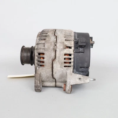 1992-1999 Volkswagen Eurovan Alternator 120 AMP 028903025R OEM Used - Image 1 of 4