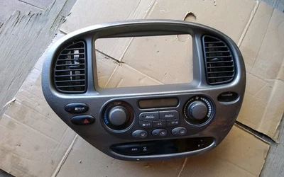 Interruptor de control de aire acondicionado Toyota Sequoia 2000-2005 bisel de tablero 84010-0C172-B0 Foto 1 de 4