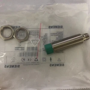 1PCS NEW FOR Siemens Proximity Switch Sensor 3RG4623-3AB02 - Afbeelding 1 van 3