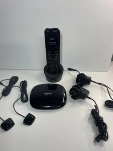 Logitech Harmony Elite Universal Remote Control with Hub & Accessories - Bild 1 von 6