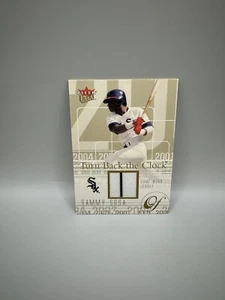 2004 FLEER SAMMY SOSA PATCH /99 TURN BACK THE CLOCK - Picture 1 of 2