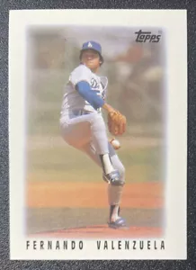 1986 Topps Mini #47 Fernando Valenzuela MAJOR LEAGUE LEADERS - Picture 1 of 2