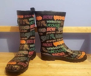 Capelli New York Women Size 6 Rain Boots Black with Multi-color Graffiti of NYC - Picture 1 of 5