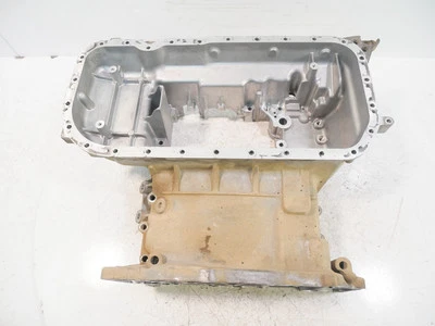 Parte superior da panela de óleo para 2011 Audi A4 B8 3.0 TDI V6 CCWA CCW 240HP - Imagem 1 de 2