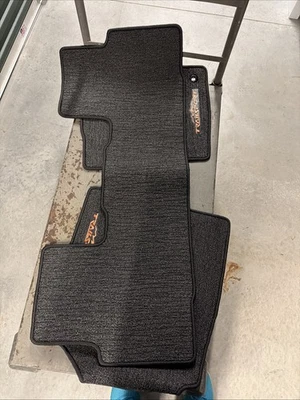 2026 Honda Passport TrailSport Elite 3 peças conjunto tapete tapetes fabricante de equipamento original genuíno - Imagem 1 de 3