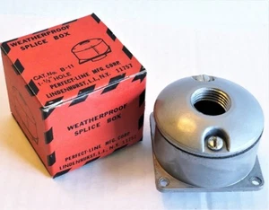 WEATHERPROOF ELECTRICAL SPLICE BOX (1) 1/2" Hole with Cover CAST ALUMINUM - Picture 1 of 5