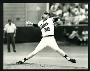 John Butcher 1985 Press Original Photo Minnesota Twins - Picture 1 of 2