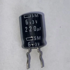 Q:6 Radialkondensator 6,3V 220uF, 85C 44d (2) vorgeformte Leitungen - Bild 1 von 4