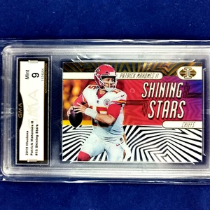 Tarjeta de fútbol americano Patrick Mahomes 2019 Panini Illusions #15Shining Stars Chiefs Cert - Imagen 1 de 3