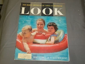 1959 AUGUST 18 LOOK MAGAZINE - PRINCESS GRACE: AN INTIMATE NEW REPORT - LK 9 - Picture 1 of 2
