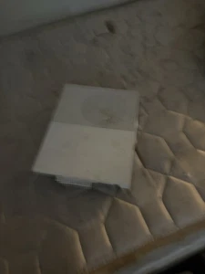 A broken Xbox one s for parts taking down a part - Picture 1 of 3