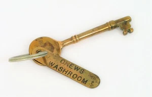 ANTIQUE STEAMSHIP NAUTICAL BRASS CREW'S WASHROOM KEY AND FOB STEAMER BOAT ROOM - Picture 1 of 2