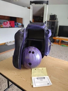 KR Strikeforce 1 Bowling Ball Carrying Roller Rolling Bag Case Purple With Ball - Picture 1 of 22