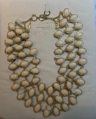 Collar Amrita Singh Reversible 18” Cabujón Tono Oro Marfil y Negro. Foto 1 de 4