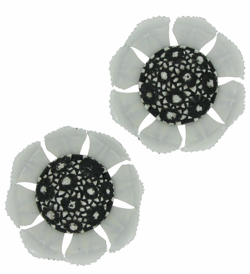 Juego de pares de clips para zapatos de girasol con flores blancas y negras esmalte vintage 2" Foto 1 de 2