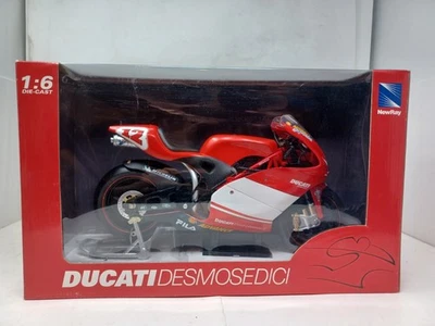 New Ray Ducati Desmosedici Troy Bayliss 1:6 diecast - Image 1 of 3