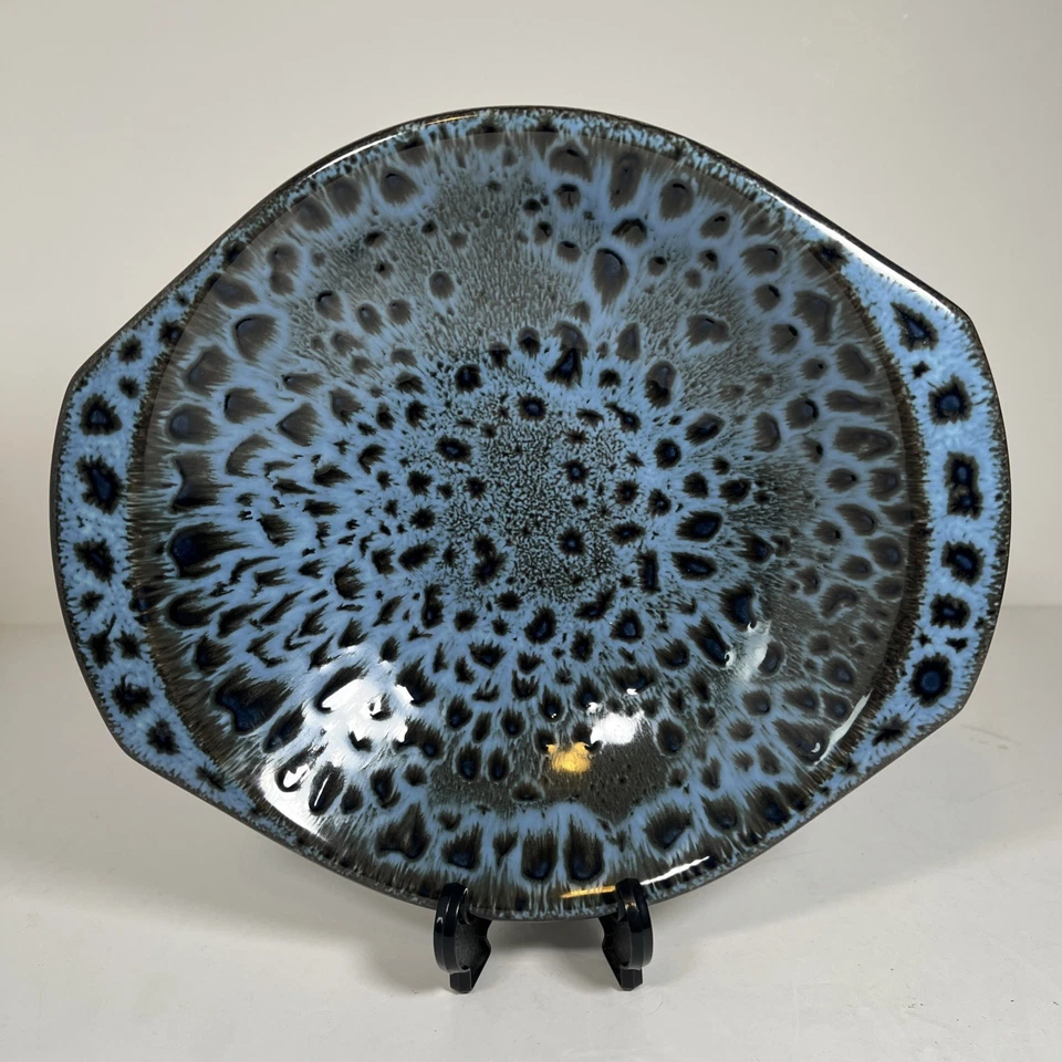 Poole Pottery - Blue Lace - Decorative Bowl - 24cm - Guy Sydenham & Tony Morris - Image 1 of 4