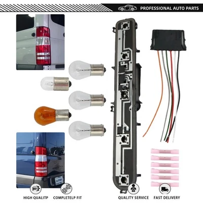 Tail Light Circuit Board w/ Bulbs & Connector For 2007-2018 Mercedes Sprinter Foto 1 de 4