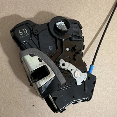 2013-2020 Lexus GS350 Front LH Left Driver Door Latch Lock Actuator Assy. Foto 1 de 4