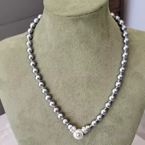 Nolan Miller Necklace Faux Pearl Crystal Snap Closure Silver Tone EUC - Picture 1 of 10