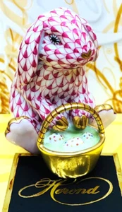 HEREND EGGSTRAVAGANT EASTER BUNNY PINK FISHNET FIGURINE,2,75" high,BRAND NEW - Picture 1 of 9