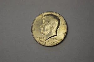 1776-1976-D KENNEDY BICENTENNIAL HALF DOLLAR 50 CENT UNCERTIFIED #5 - Picture 1 of 2