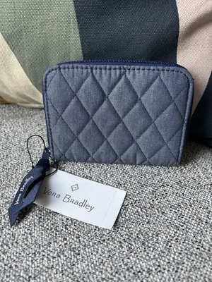 ¡Nuevo! Vera Bradley Microfibra Pequeña Cremallera Alrededor Cartera RFID Moonlight Azul Marino Foto 1 de 4
