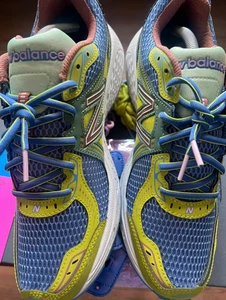 New Balance x Up There - 860v2 - Imagen 1 de 5