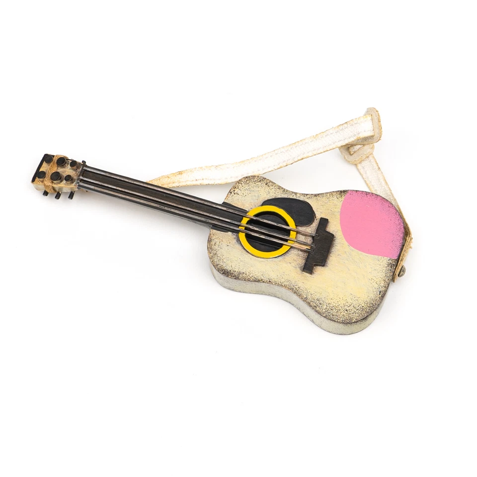 Guitar for DAMTOYS PES023 Death Gas Station 1/12 Scale 6" Action Figure - Image 1 of 1