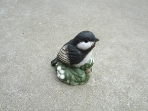 Pfaltzgraff Winterwood Bird Salt Or Pepper Shaker Black & White Chickadee Single - Picture 1 of 5