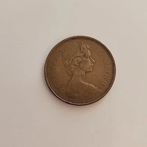 UK British 2 New Pence 1975 Elizabeth II Foreign Coin EXTREMELY RARE - Picture 1 of 2