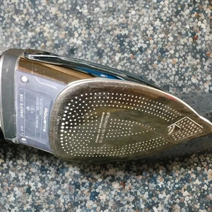 Rowenta SteamPRO 1800W Max Blue Iron Wlth Lots Of Features Model DW 8194 - Picture 1 of 9