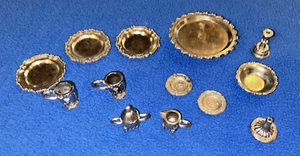 Platos de muñeca de juguete de metal imperial con ajustes elegantes Silvercast de Terri's Treasures - Imagen 1 de 9
