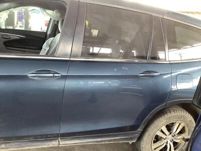 Conjunto de porta traseira esquerda usado lateral traseira serve: 2016 Honda Pilot elétrico sem guarda-sol - Imagem 1 de 4