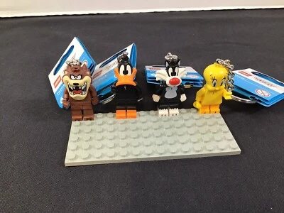 LEGO Looney Tunes Daffy Duck Tweety Tasmanian Devil  Sylvester Keychains NEW - Image 1 of 4