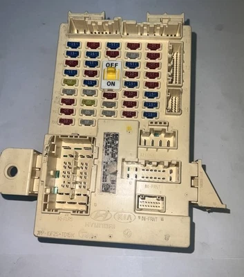 Bloco de relé caixa de fusíveis interior Hyundai Veloster 95400-2V187 954002V187 - Imagem 1 de 2