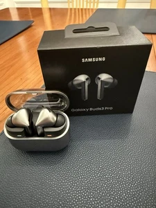 Galaxy Buds 3 Pro - Photo 1 sur 2