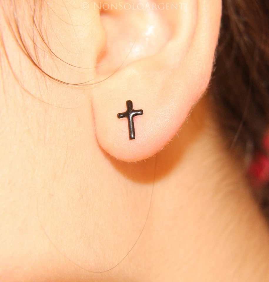 ARGENTO 925 ITALIA ORECCHINI PERNO FARFALLINA DONNA UOMO CON CROCE SMALTATA NERA - Immagine 1 di 1