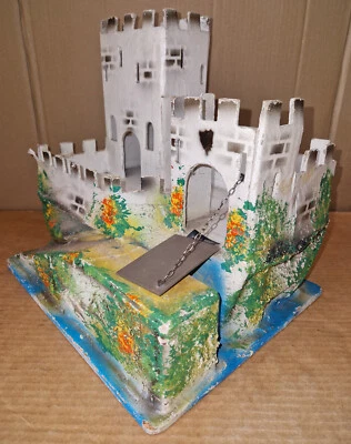 Castillo medieval Nazaire Beeusaert de principios de 1950 Hausser Elastolin Britains Durso Foto 1 de 4