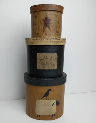 Arte Popular Primitivo 3 Cajas de Anidación 5" de Alto Ovejas/Cuervo 4" Letrero de Molino 3" Estrella Oxidada Foto 1 de 4