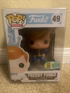 SDCC 2016 FUNKO POP FREDDY FUNKO VAULT BOY - Imagen 1 de 6